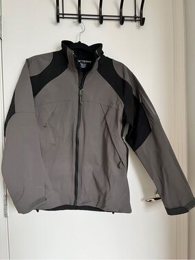 Arc'teryx Women’s Gray and Black Performance Softshell Jacket